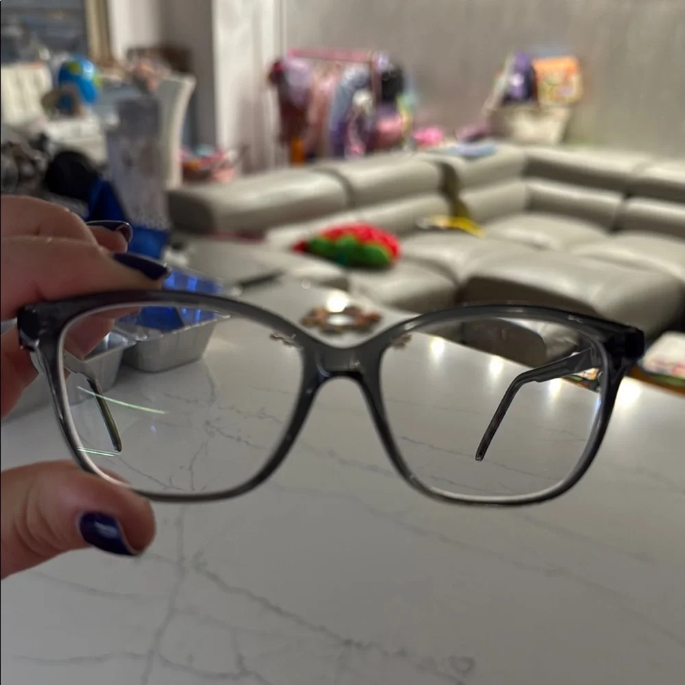 Robert Marc Stylish Black and Gray Eyeglasses Vision -3.25 in each eye